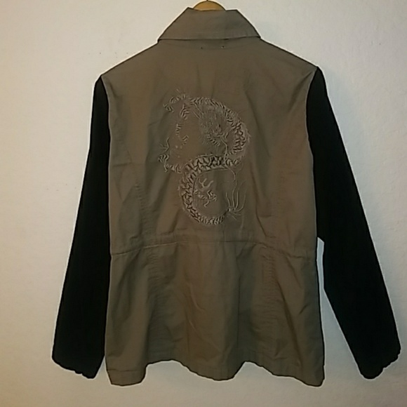 Lovposh Khaki Contrast Standing Collar Jacket - Picture 3 of 8